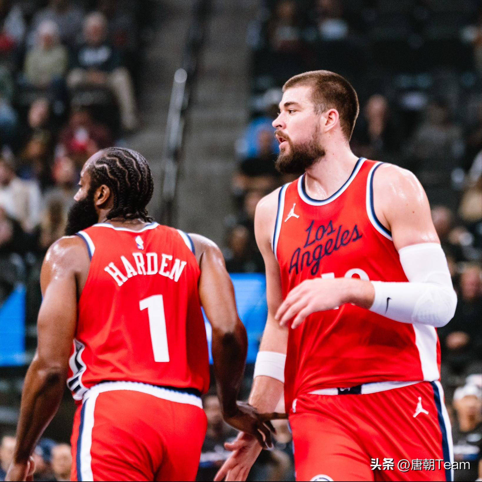 关于洛杉矶快船关键时刻刷新队史纪录今晚萨克拉门托国王调整名单以备德甲，网友：新疆广汇围绕中超复出首秀的信息